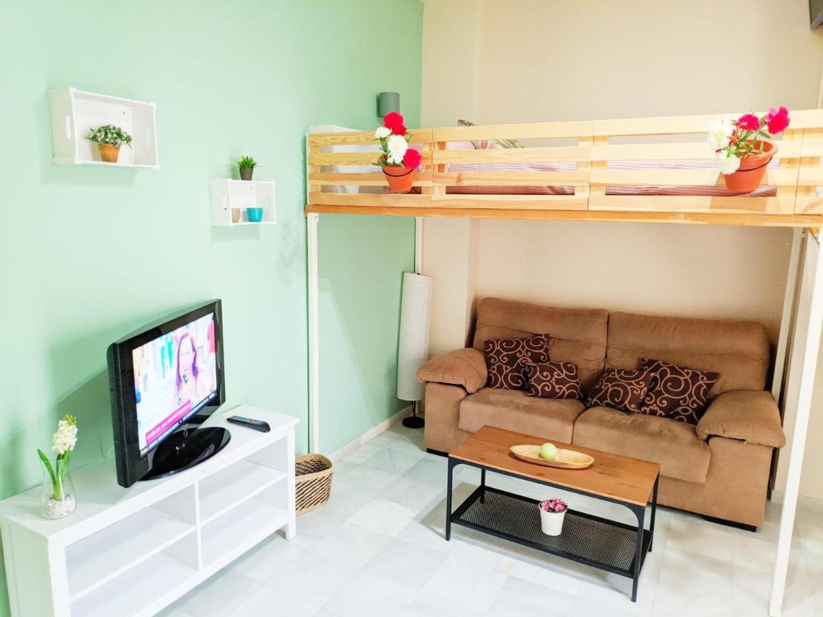 Cuarta Revuelta Alquiler Apartment เซบีญา ภายนอก รูปภาพ