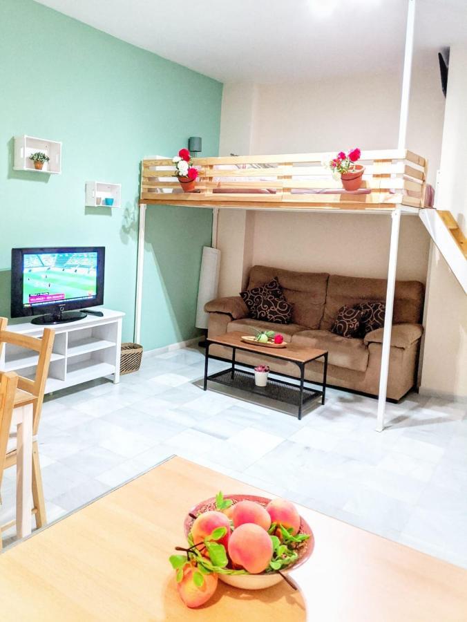 Cuarta Revuelta Alquiler Apartment เซบีญา ภายนอก รูปภาพ
