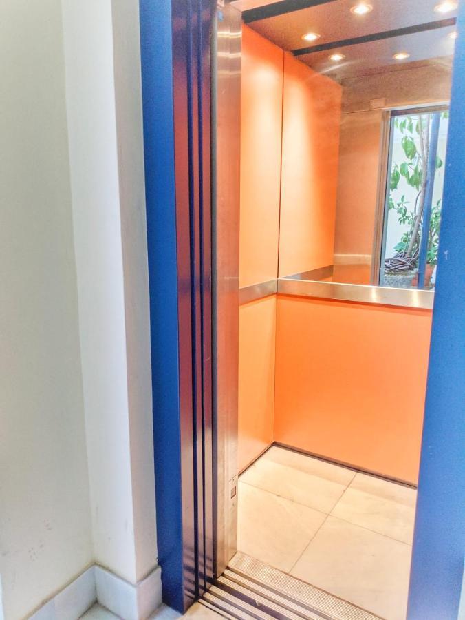 Cuarta Revuelta Alquiler Apartment เซบีญา ภายนอก รูปภาพ